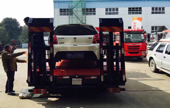 【國五 上藍(lán)牌】重汽豪沃平板車 【國五 上藍(lán)牌】重汽豪沃平板車