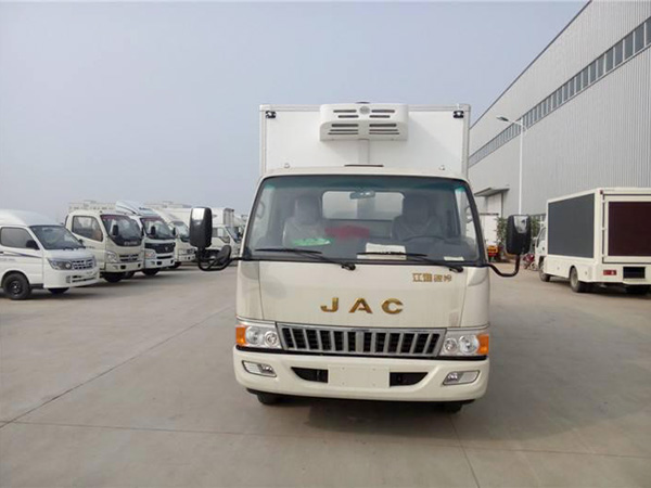 江淮4.03米貨箱V6冷藏車