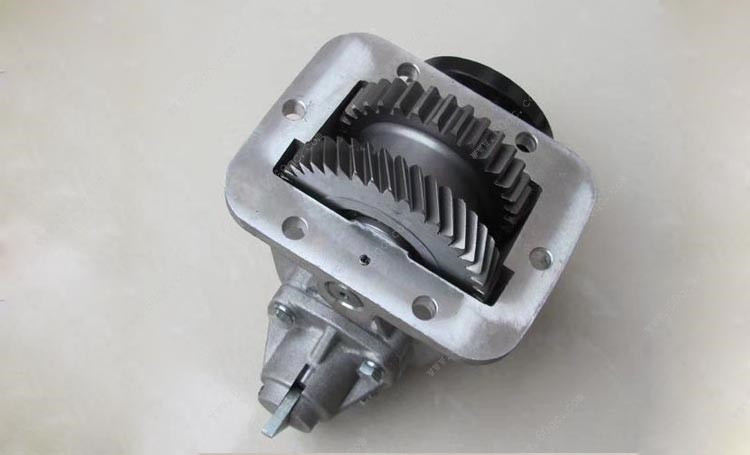 灑水車取力器，油罐車取力器