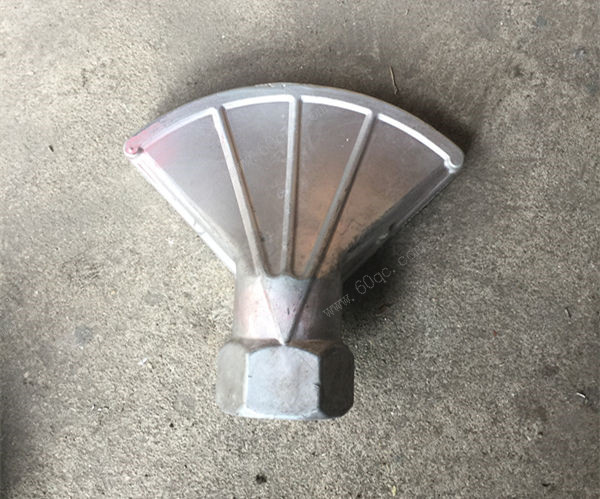 灑水車?guó)喿靽婎^，萬(wàn)向噴頭