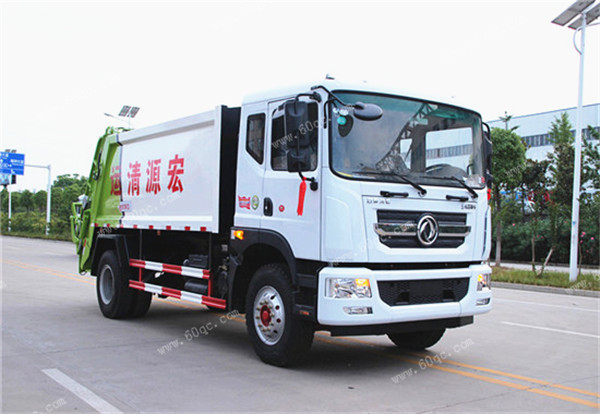 東風多利卡D9壓縮垃圾車