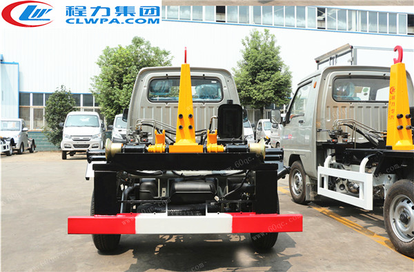 國五福田馭菱勾臂式垃圾車