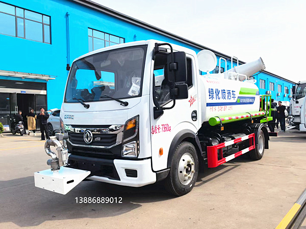 東風(fēng)專致5噸霧炮車(chē)