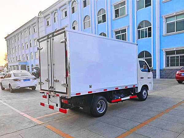 福田祥菱M1冷藏車(chē)