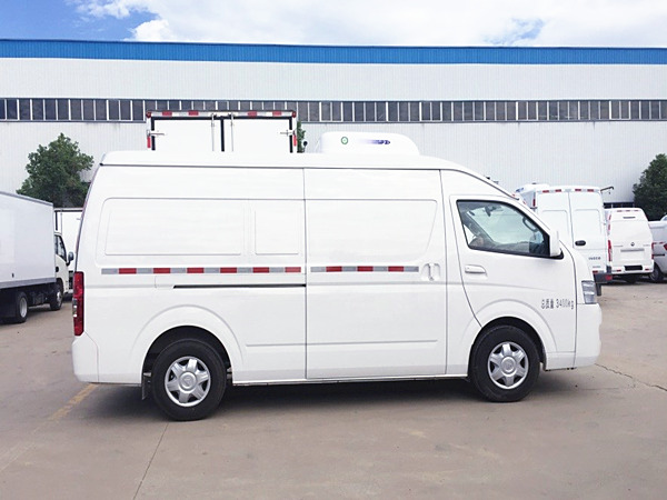 福田G9國六藍(lán)牌面包冷藏車
