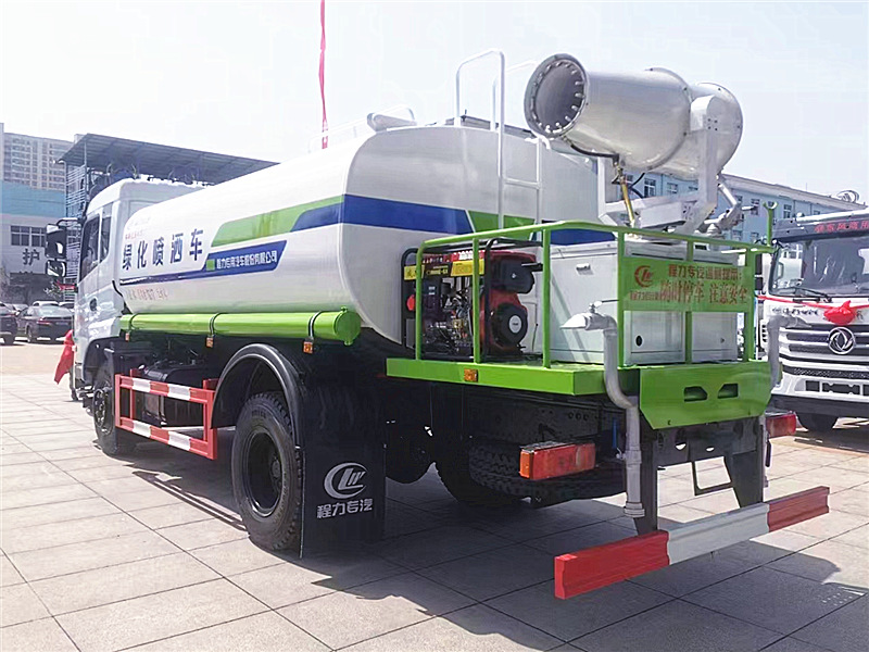 國六東風(fēng)華神F5霧炮灑水車